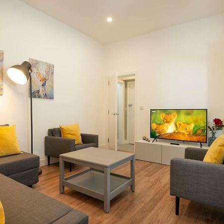 Flat B - Ground Floor, 2 Bedroom, 2 Bathroom Apartment With Garden In Central Southsea, Portsmouth Exteriör bild